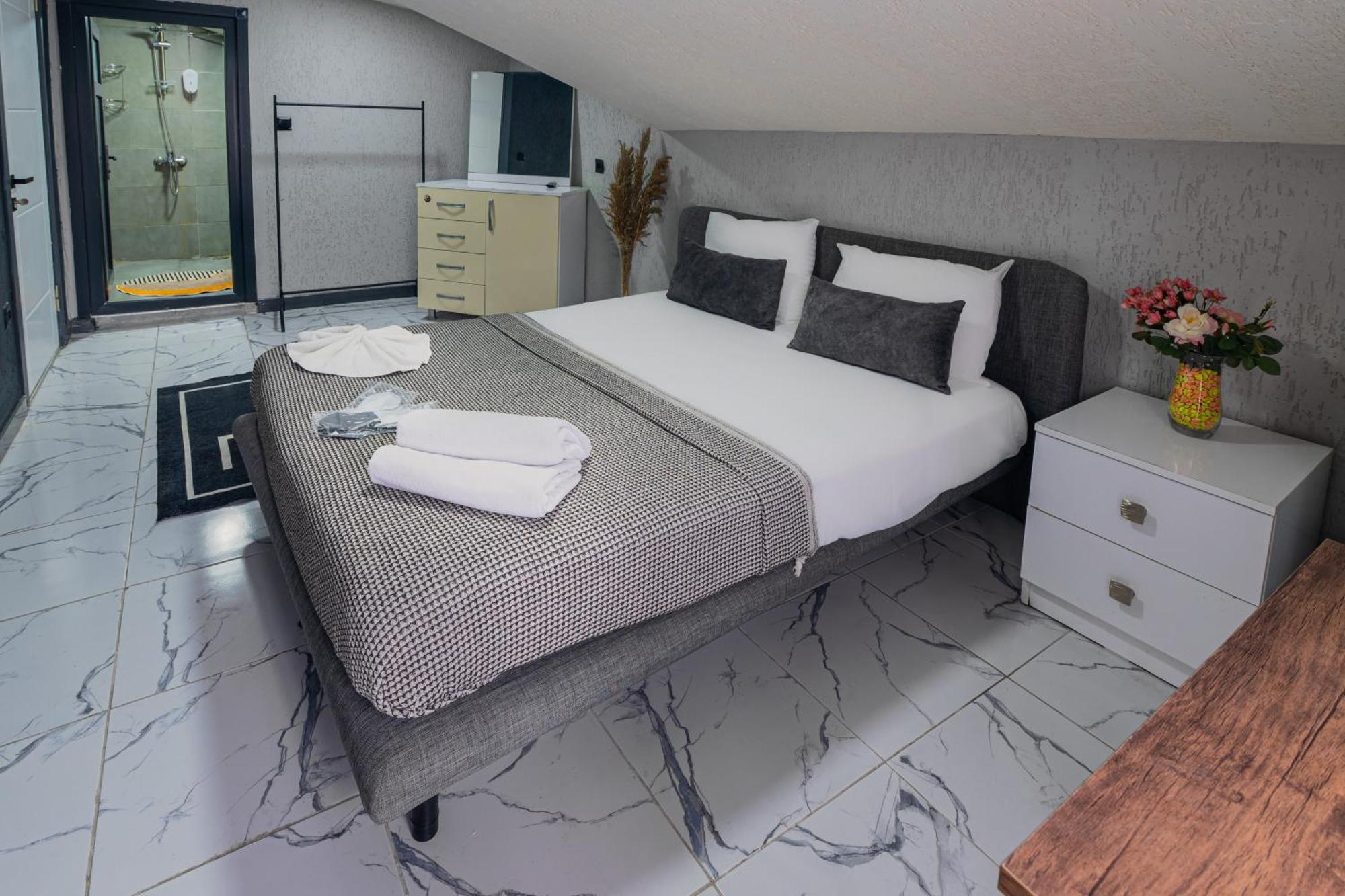 Nest Hotel Sisli อิสตันบูล ภายนอก รูปภาพ